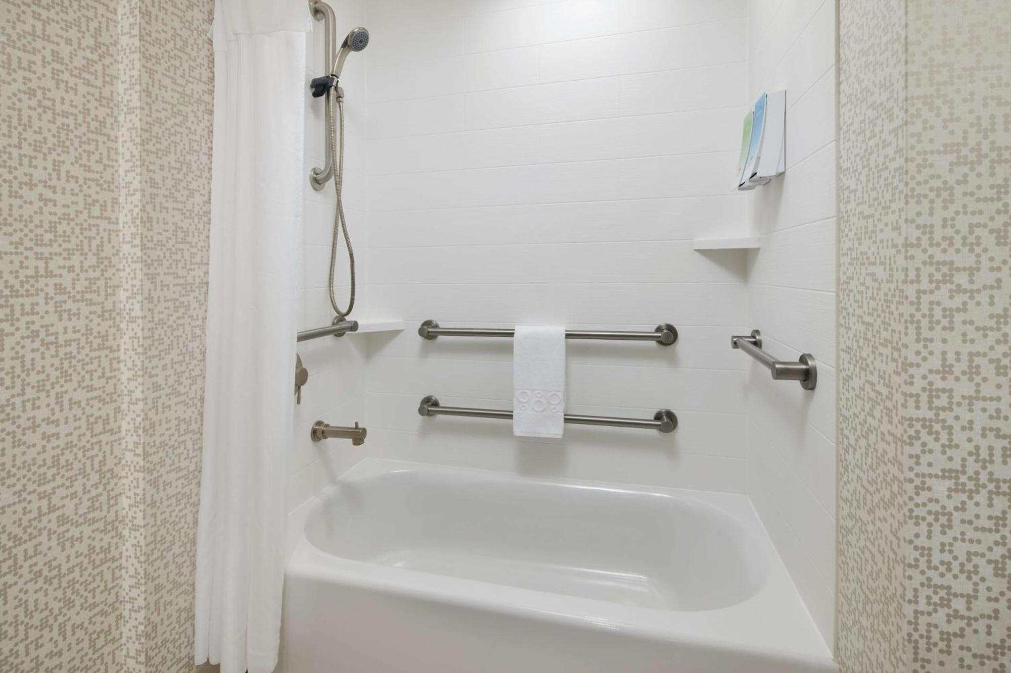 Home2 Suites By Hilton Stuart Ngoại thất bức ảnh